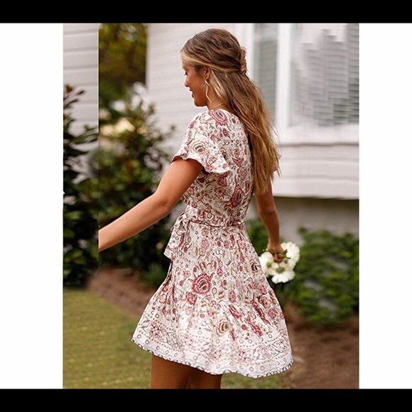 🆕Ruffle Hem Split Wrap Mini Dresses with Belt - Picture 3 of 4